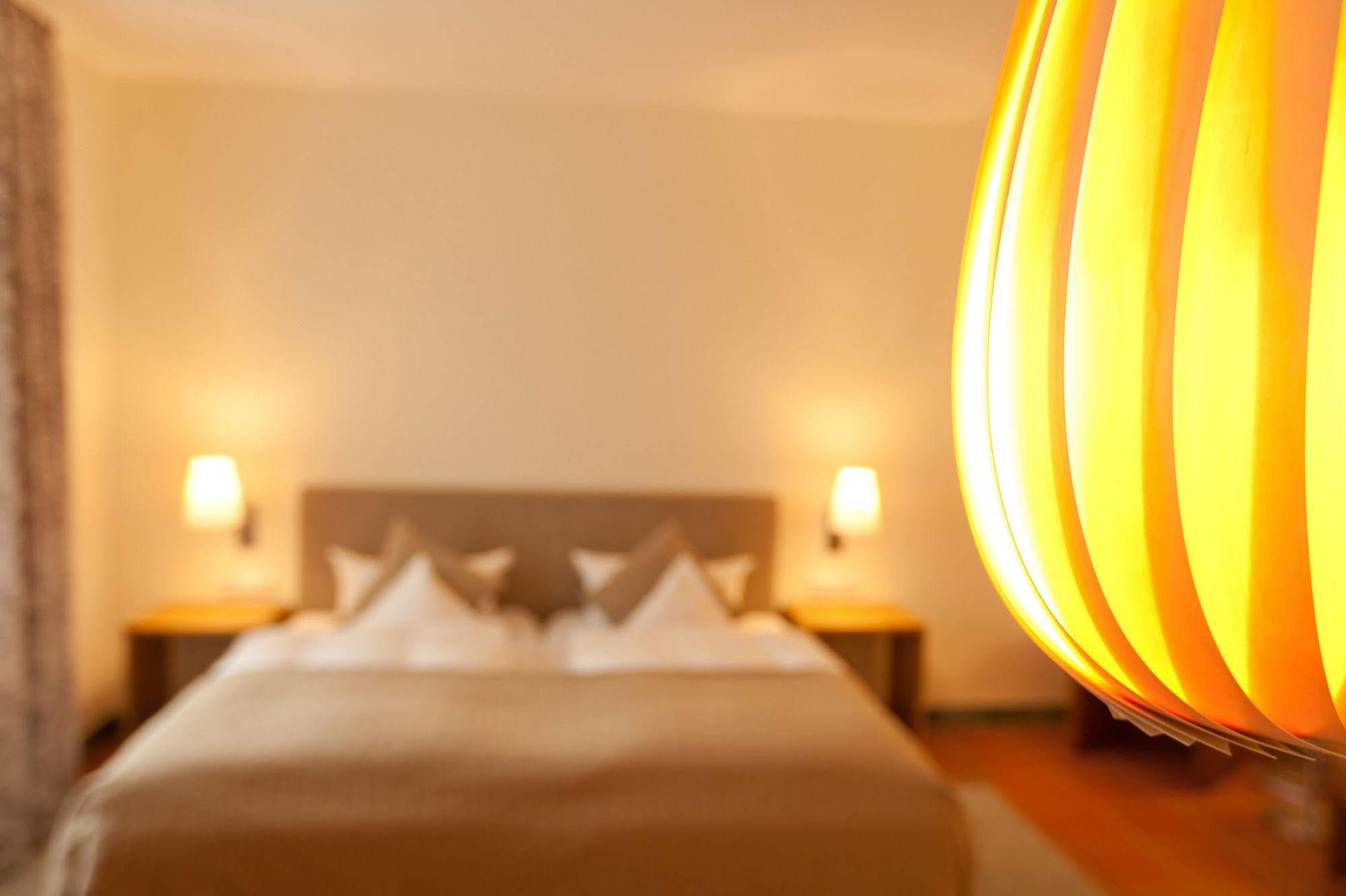 Deutscher Hof Hotel *